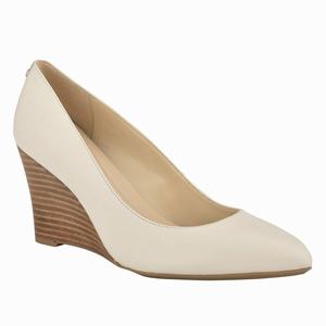 Nine West Cal 9x9 Pumps - Beige - Ireland (DU5726843)